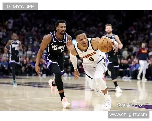 体育早报：今日篮球足球热点新闻